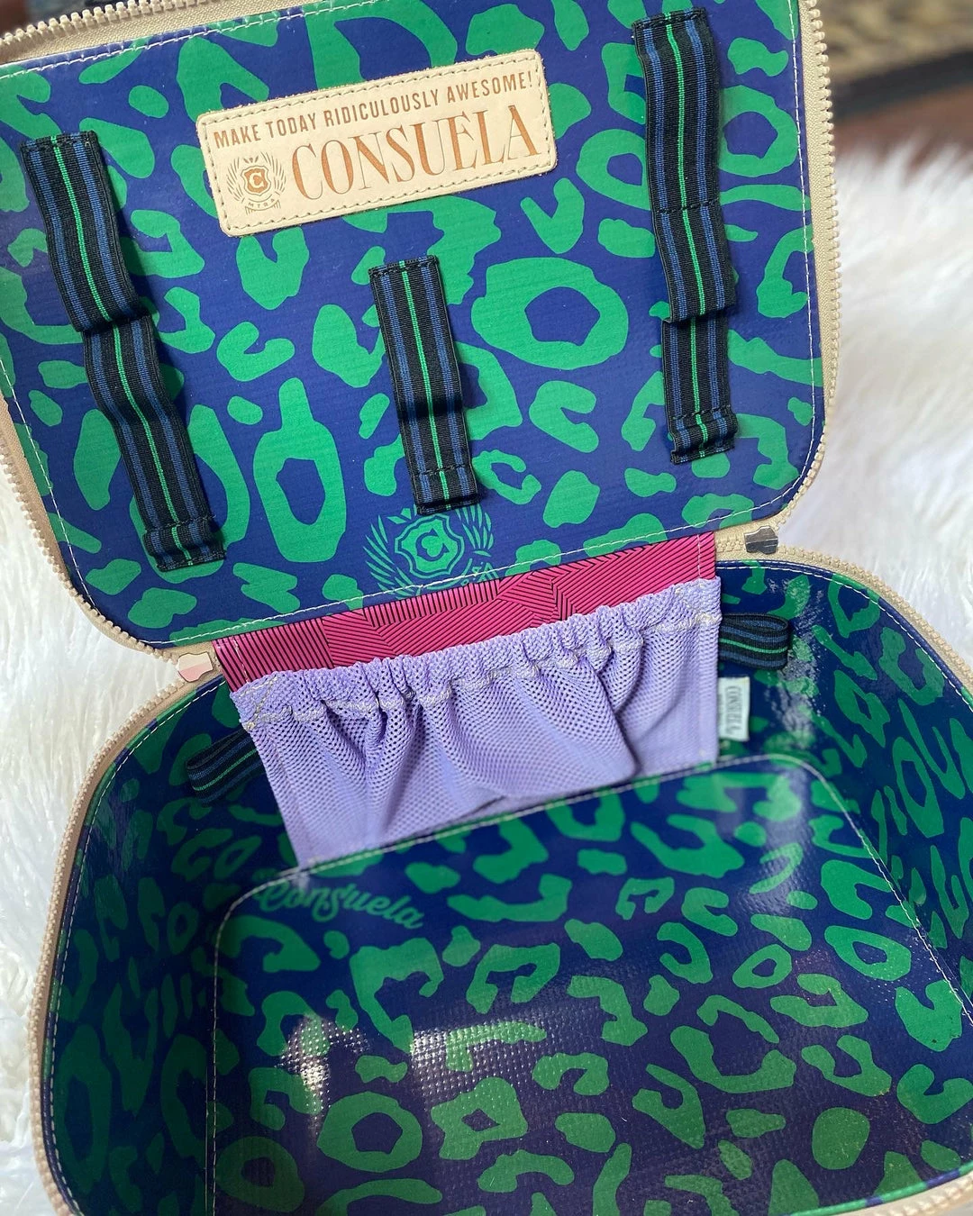 The Pink Leopard New Arrivals Silver Glitter Train Case- Consuela 1 The Pink Leopard New Arrivals Silver Glitter Train Case- Consuela