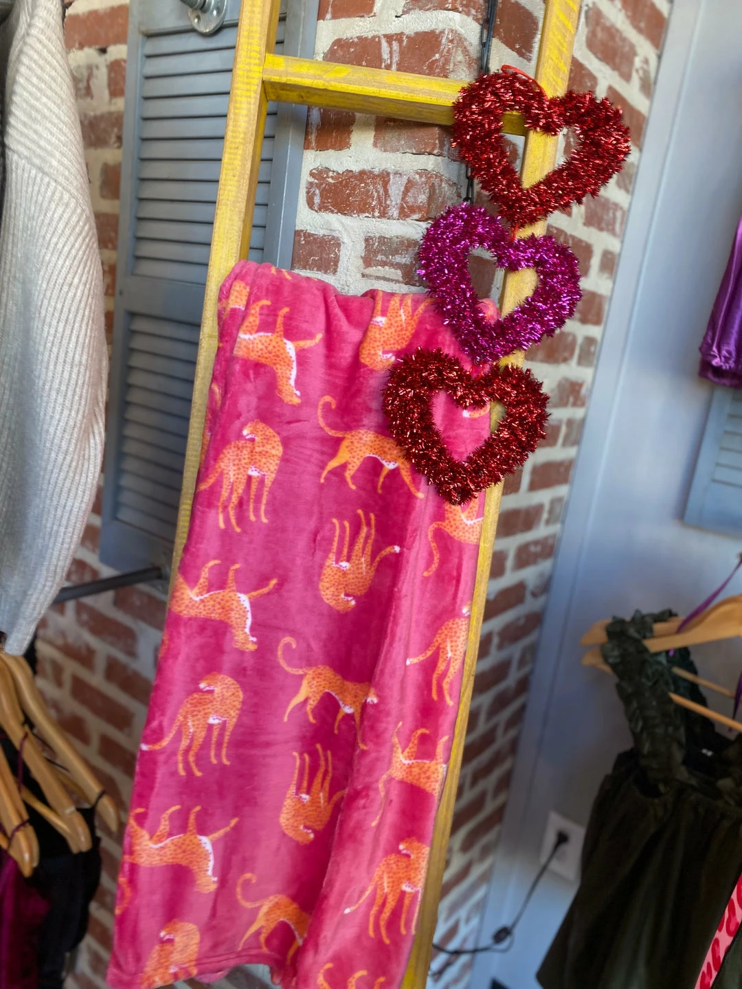 The Pink Leopard New Arrivals Pink Diva Leopard Blanket 1 The Pink Leopard New Arrivals Pink Diva Leopard Blanket