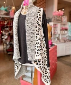 The Pink Leopard New Arrivals Cozy Leopard Vest - ONE SIZE