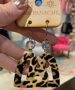 The Pink Leopard Pink Panache - Leopard Heart Dream