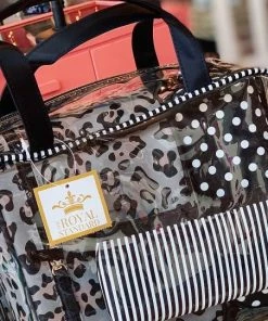 The Pink Leopard Travel Essentials Set - Leopard (4 Items)