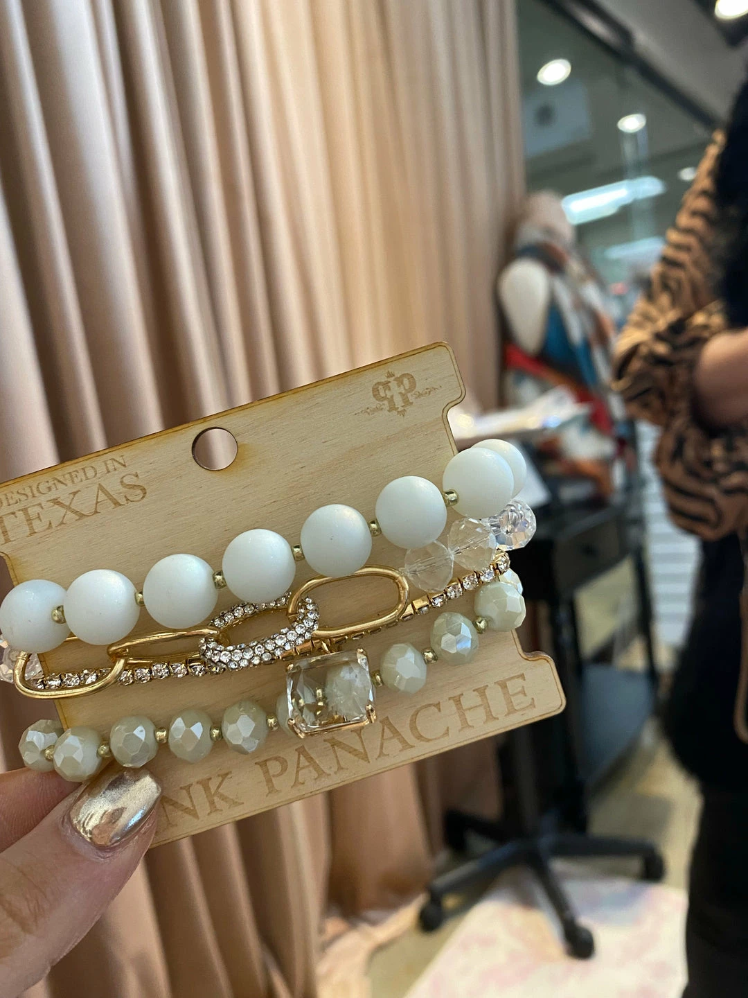 The Pink Leopard PINK PANACHE - Shades Of Cream Detailed Bracelet Set New Arrivals 1 The Pink Leopard PINK PANACHE - Shades Of Cream Detailed Bracelet Set New Arrivals