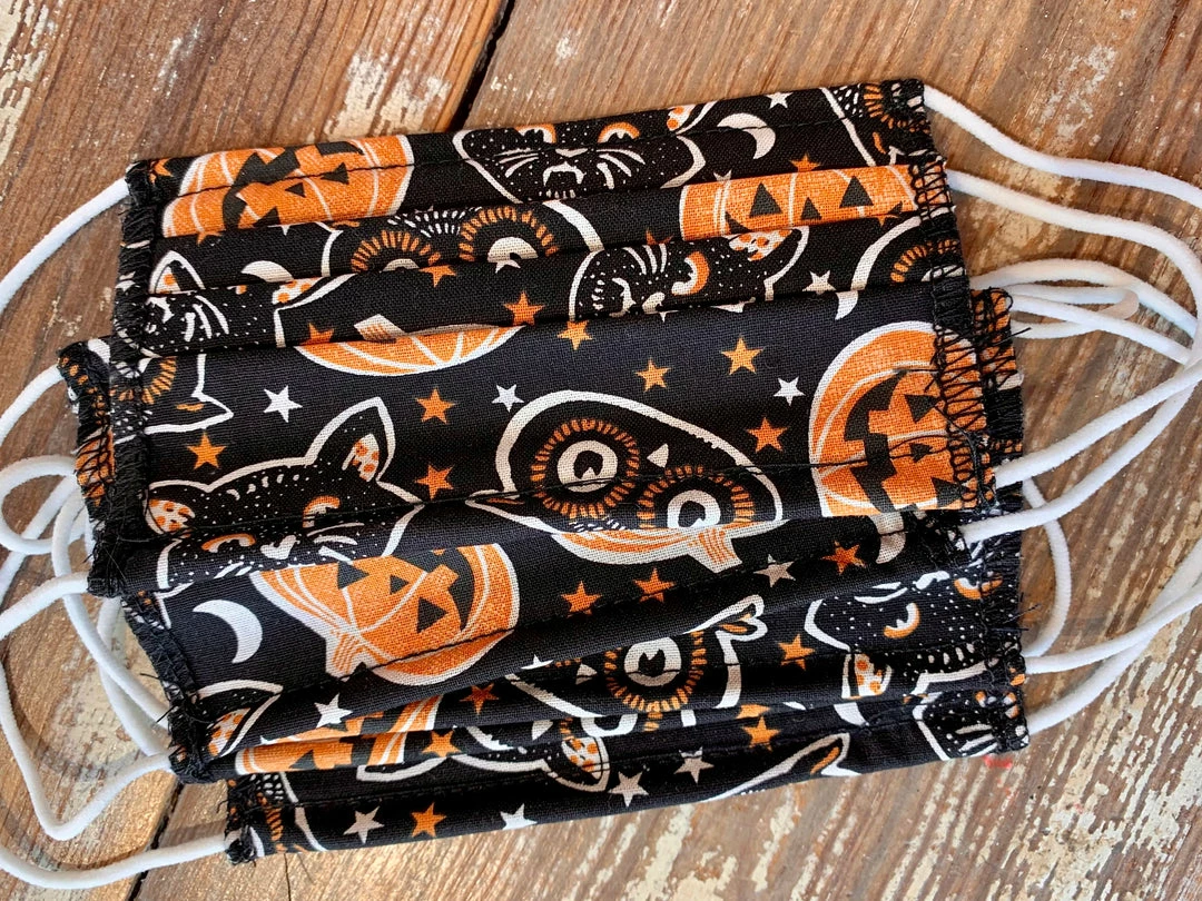 The Pink Leopard Halloween Night - Kids Mask 1 The Pink Leopard Halloween Night - Kids Mask