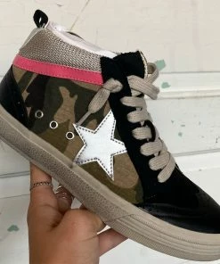 The Pink Leopard Camo Babe - Hi-Top Sneaker